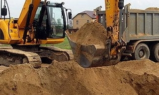Выкопать яму экскаватором в Павлово от 926 руб. - 2Землекопа-Пвв