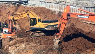 Разработка котлована экскаватором под фундамент в Павлово — цена от 2572 руб. | 2Землекопа-Пвв